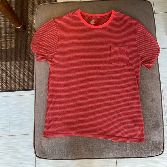 *2 FOR $12* Size L Volcom Red Striped T-Shirt - Picture 4 of 5